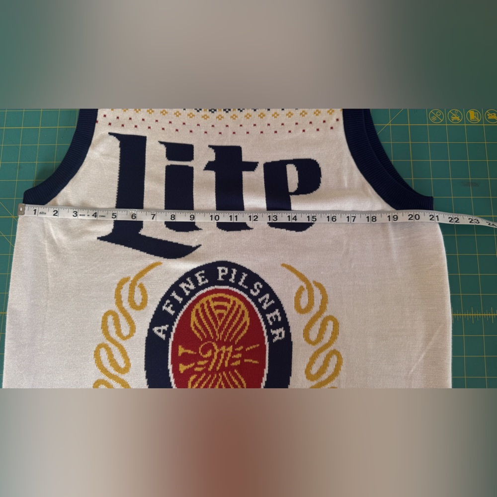 Vintage Miller Lite Branded Knit Sleeveless Men’s Sweater Vest Size Large - Picture 15 of 16